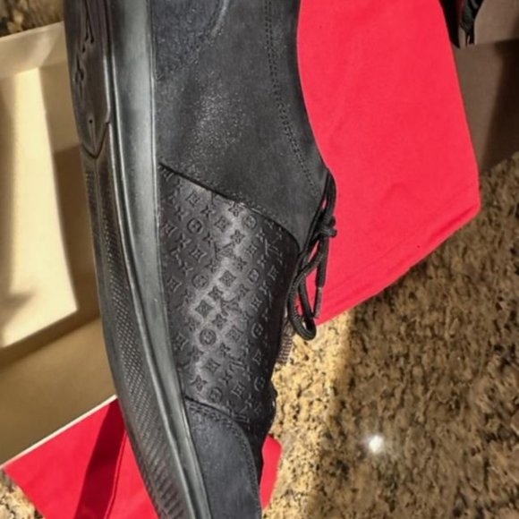 Louis Vuitton Black Logo Sneakers New in Box w/xtra laces 38 - Picture 6 of 8